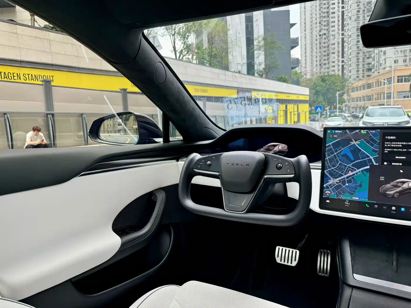 Tesla Model S 2023 Tri-motor AWD Plaid фото 13