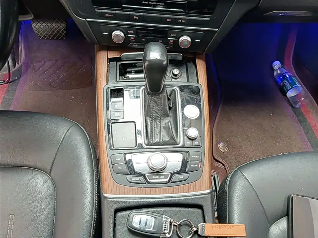 Audi A6L 2018 30th Anniversary 30 FSI Style фото 14