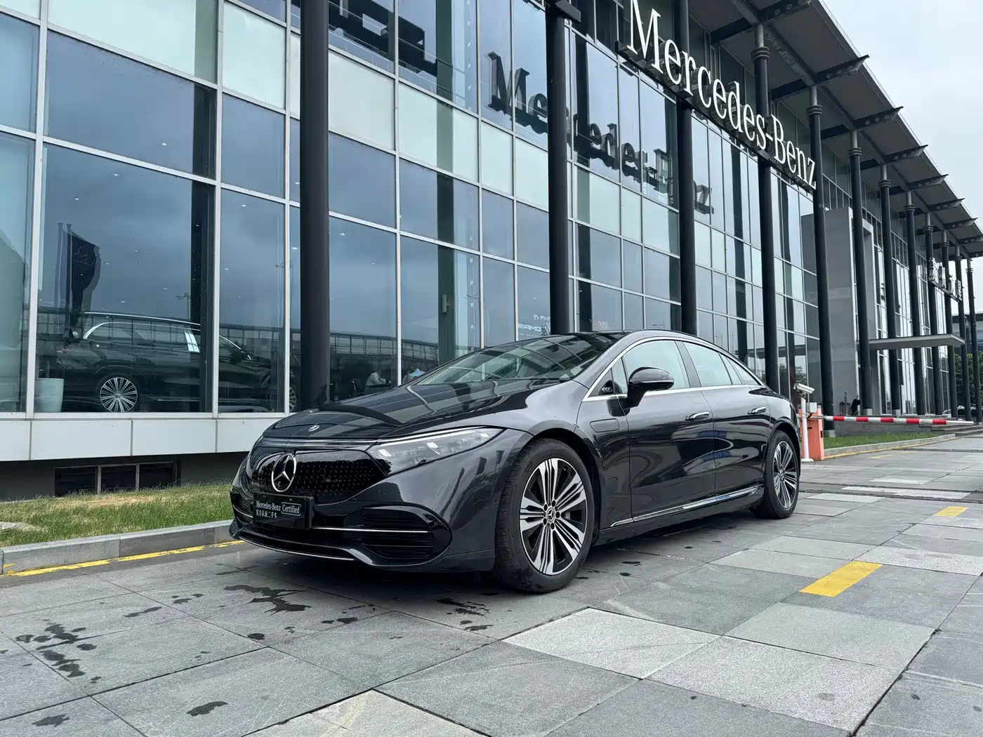 Mercedes-Benz EQS 2023 450+ Pioneer Edition фото 2