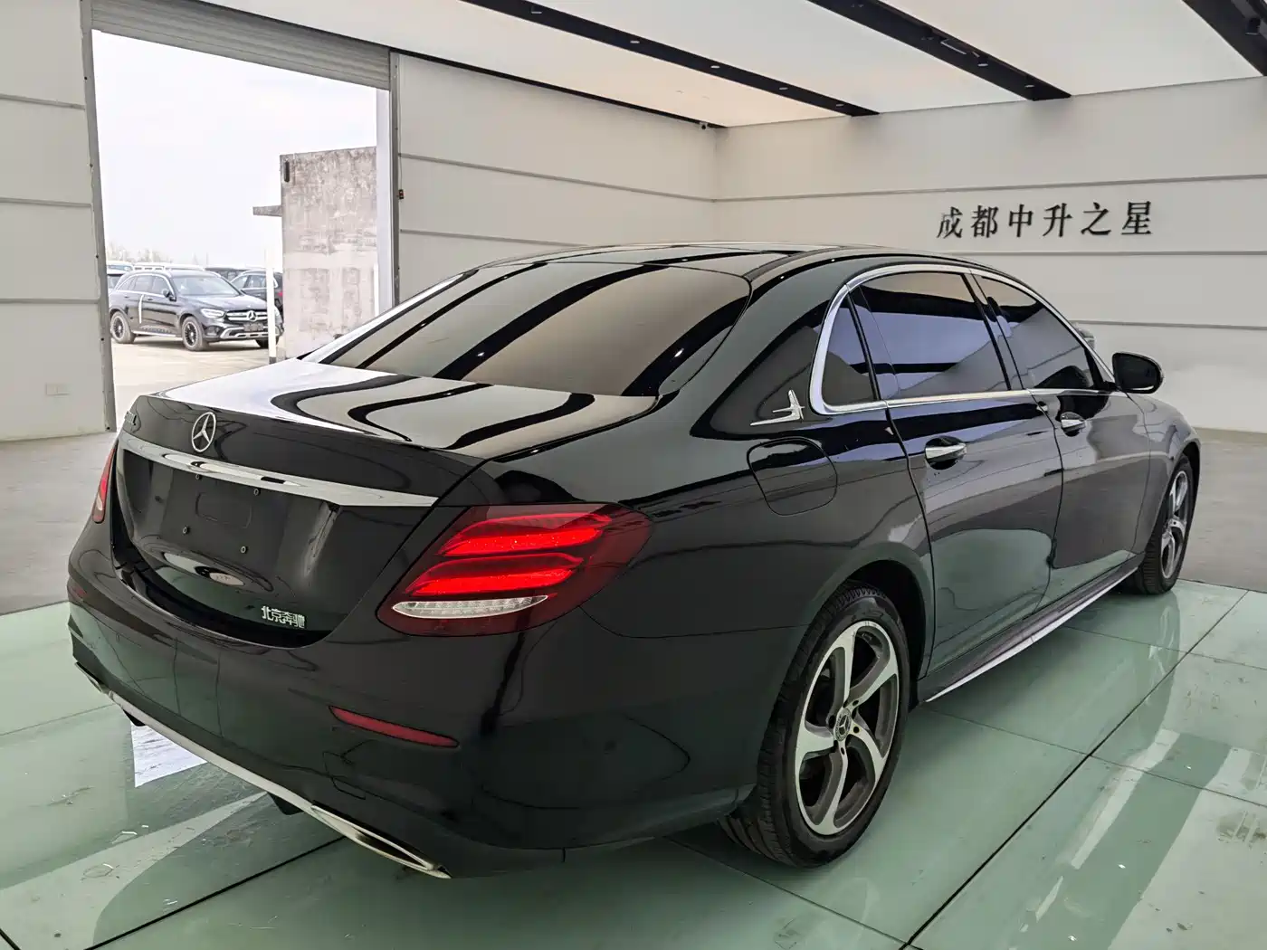 Mercedes-Benz E-Class 2019 Facelift E 300 L Sport Fashion фото 12