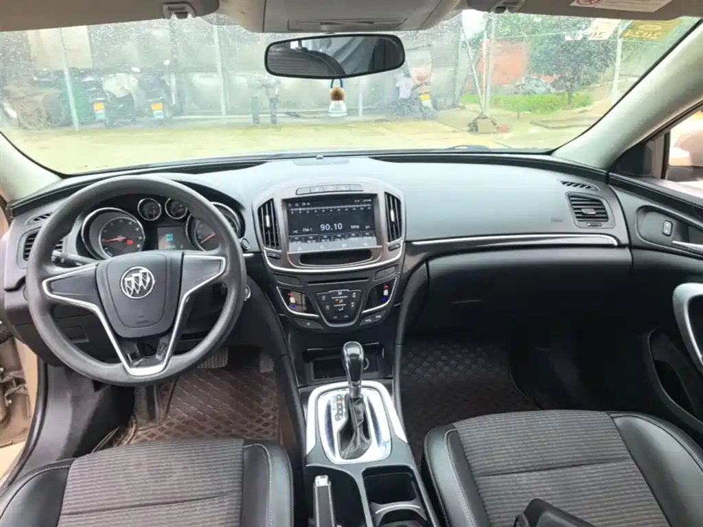 Buick Regal 2015 1.6T Leading Tech Edition фото 10
