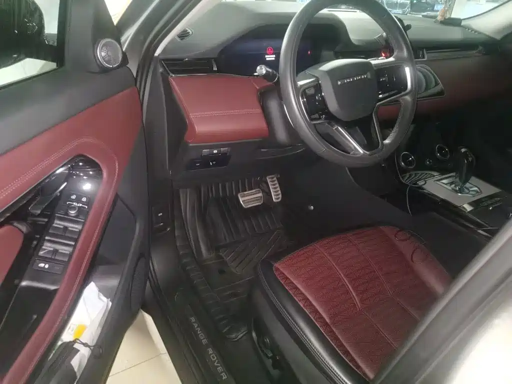 Photo 12 - Land Rover Range Rover Evoque