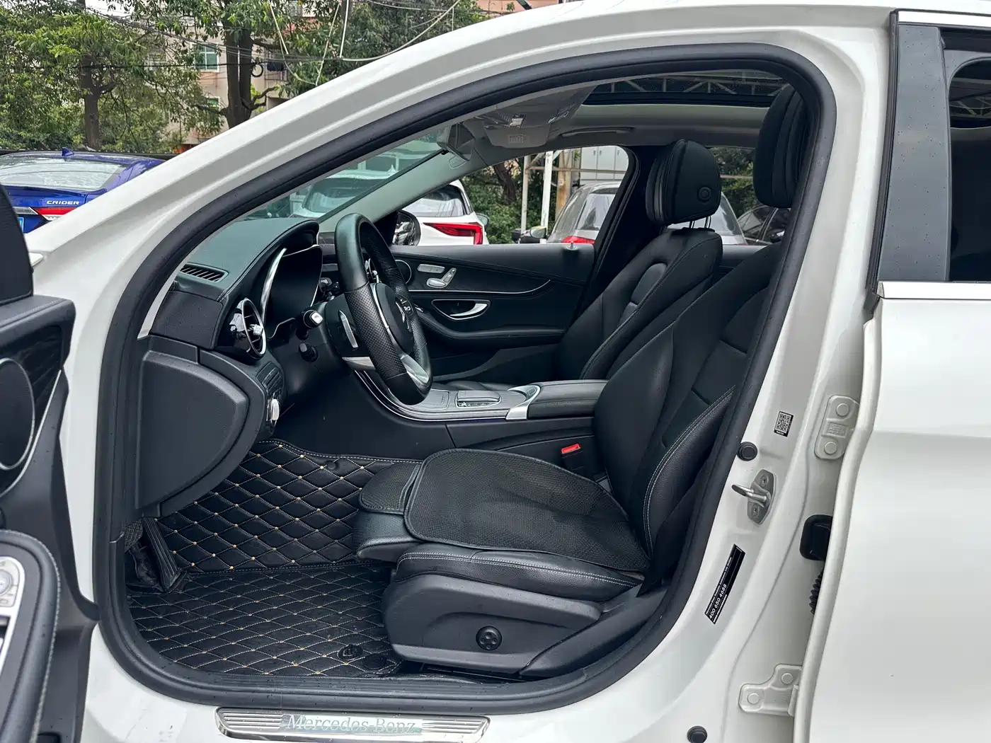 Mercedes-Benz C-Class 2020 Facelift C 260 L Sport фото 6