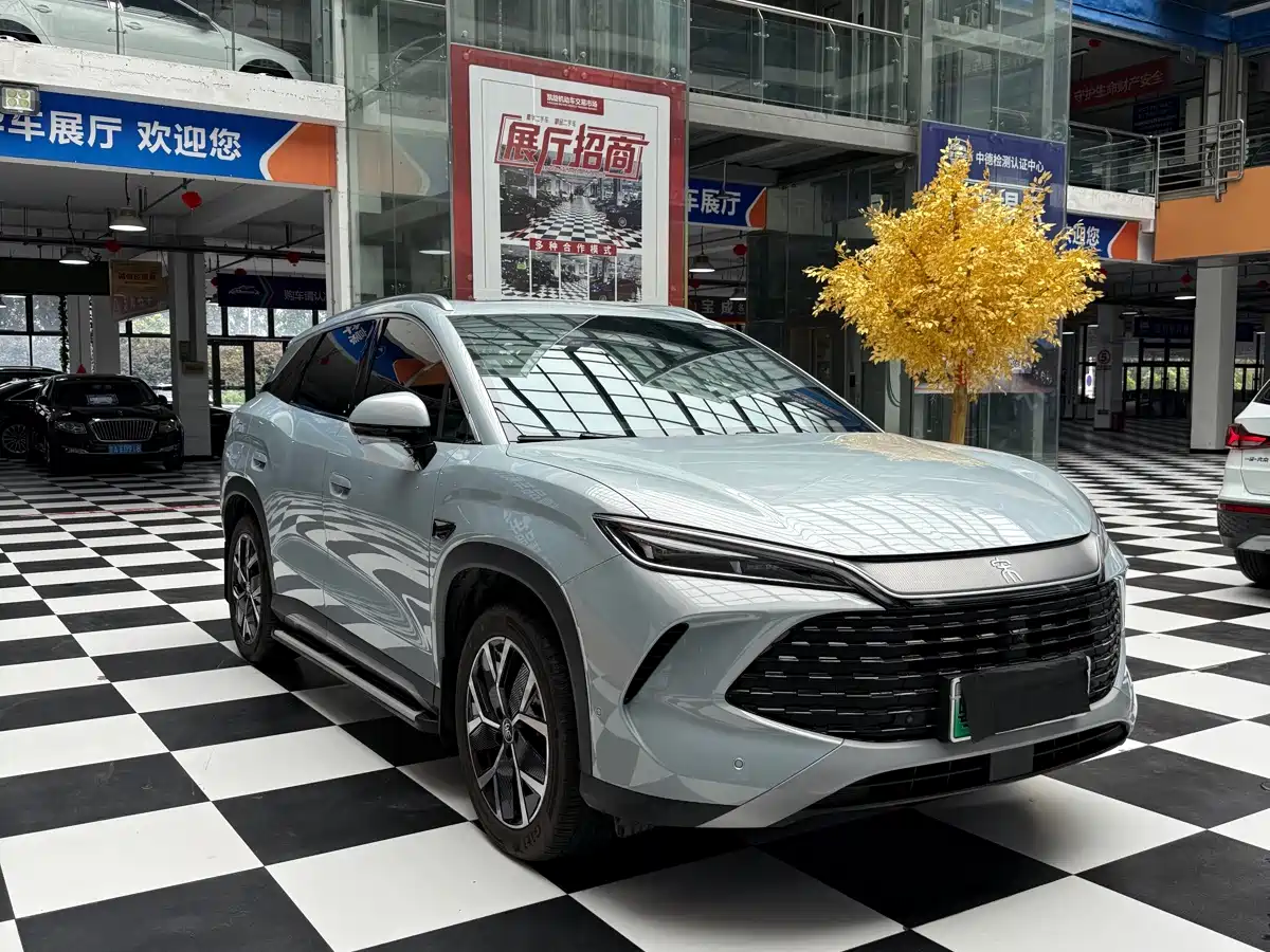2026 BYD Song L DM-i
