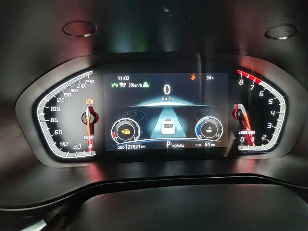 Photo 12 - Changan CS85