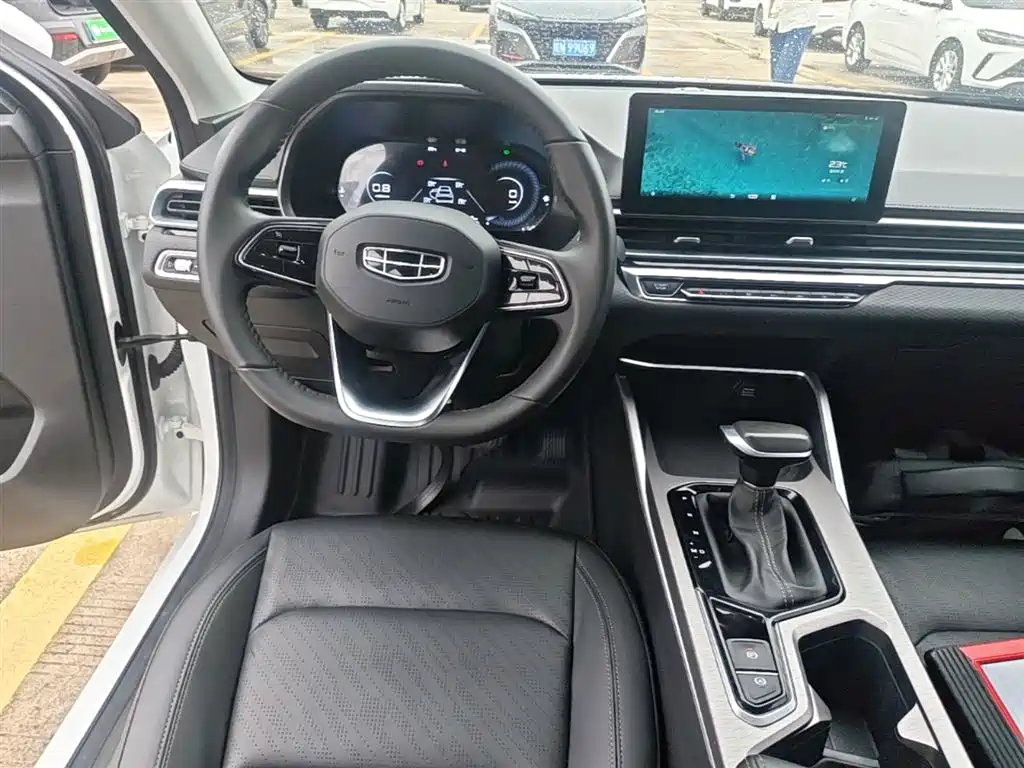 GEELY EMGRAND