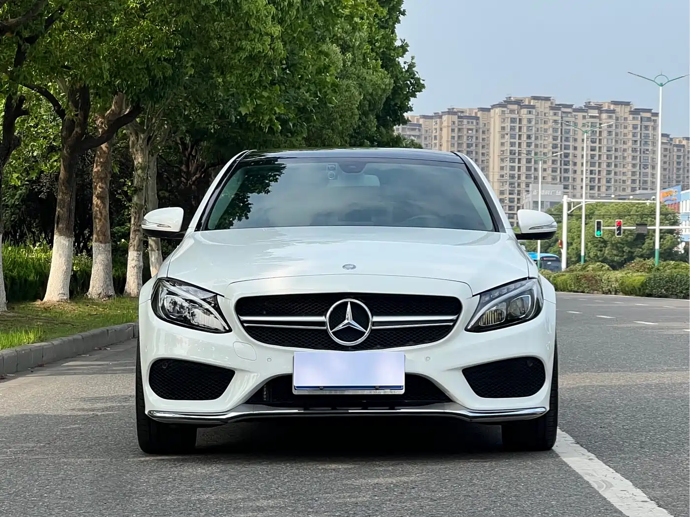 Mercedes-Benz C-Class 2016 C 200 L Sport фото 2
