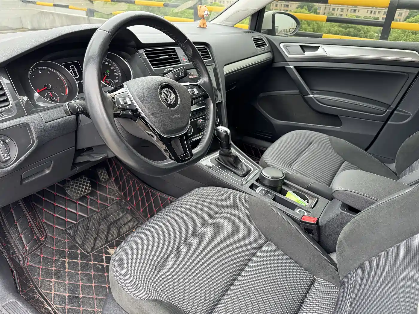 Volkswagen Golf 2020 280TSI DSG Comfort фото 11