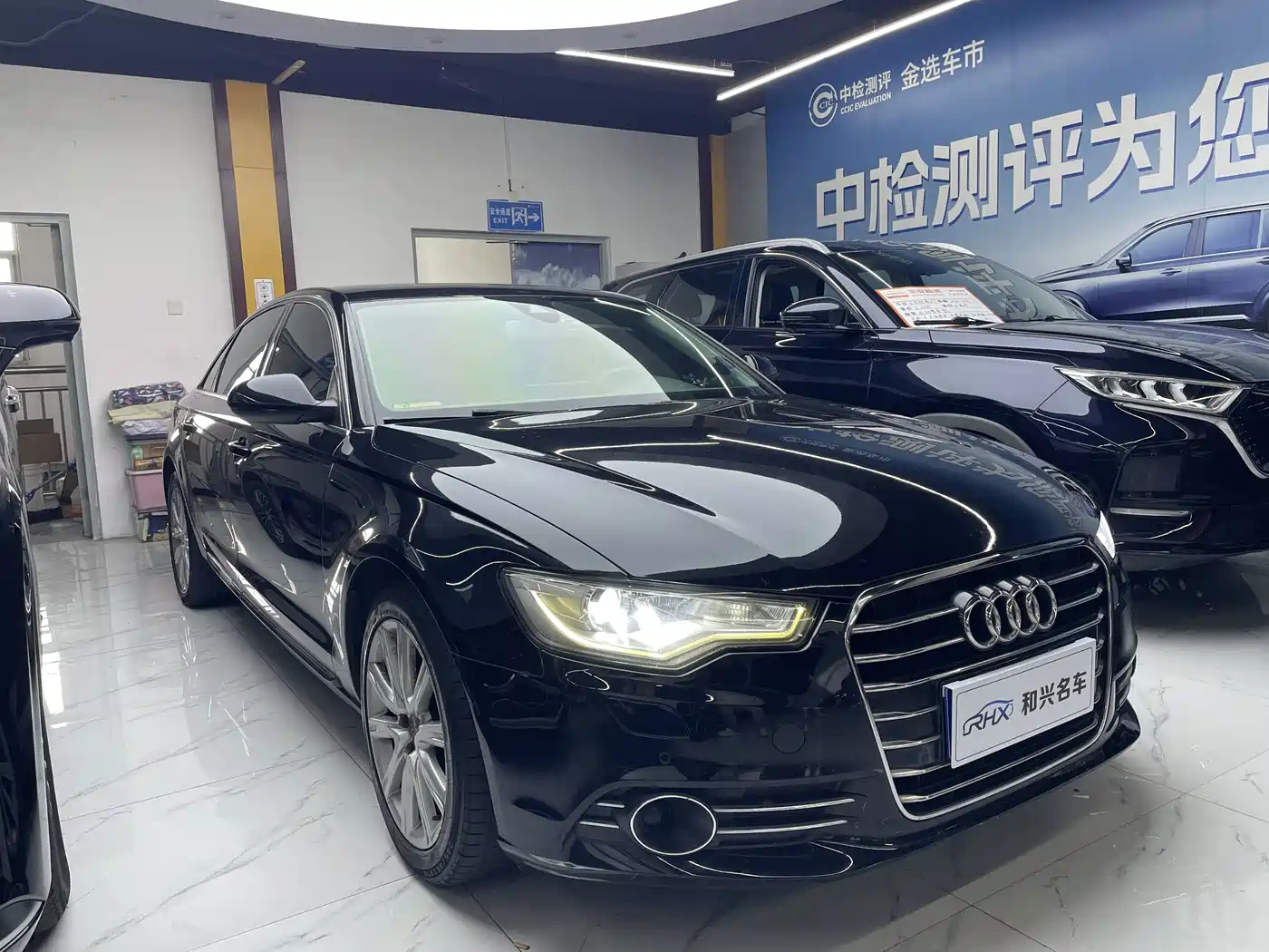 Фото 3 - Audi A6L
