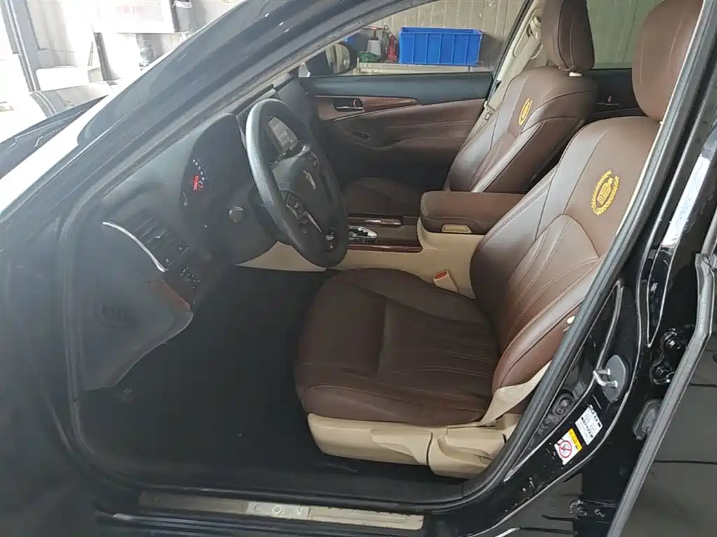 Toyota Crown 2015 2.0T Pioneer фото 14
