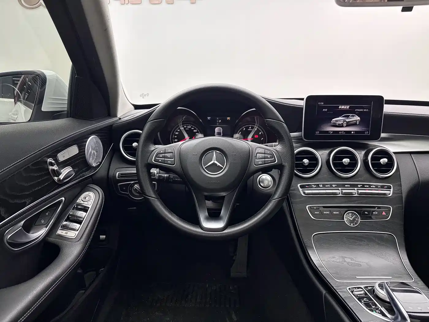 Mercedes-Benz C-Class 2018 C 200 L Sport Achievement Special Edition фото 7