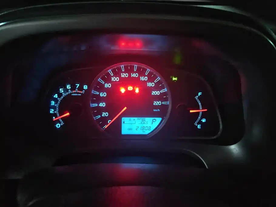 Toyota RAV4 Rongfang 2016 2.0L CVT 2WD Trend (China V) фото 14