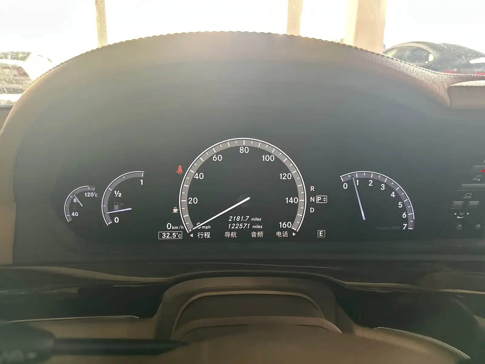 Фото 8 - Mercedes-Benz S-Class