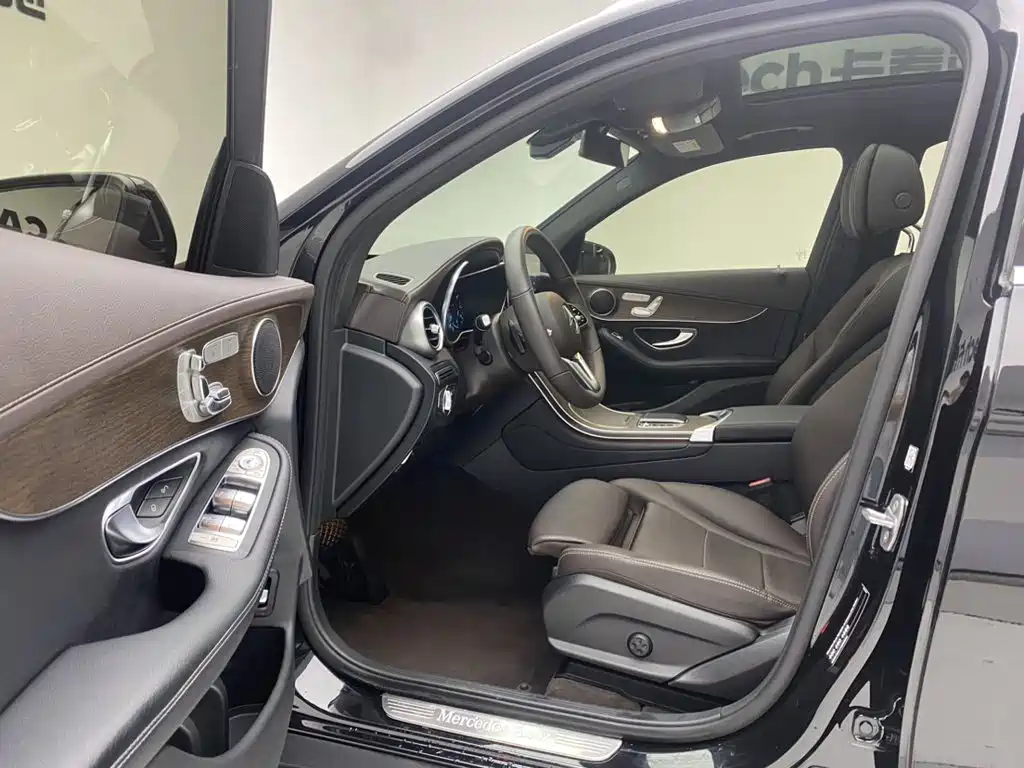 Mercedes-Benz GLC, миниатюра 17