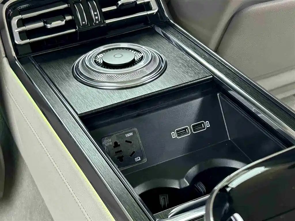 Hongqi H9 2022 3.0T H9+ Excellence Custom Edition фото 14