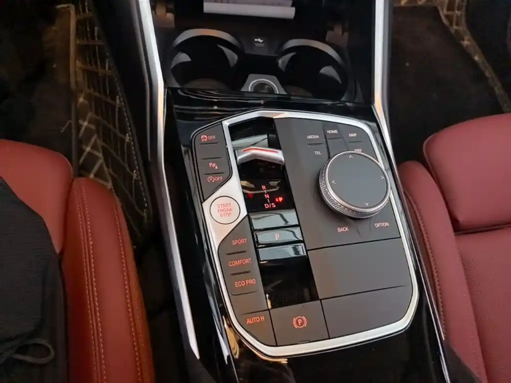 BMW 3 Series 2024 320Li M Sport Package фото 14