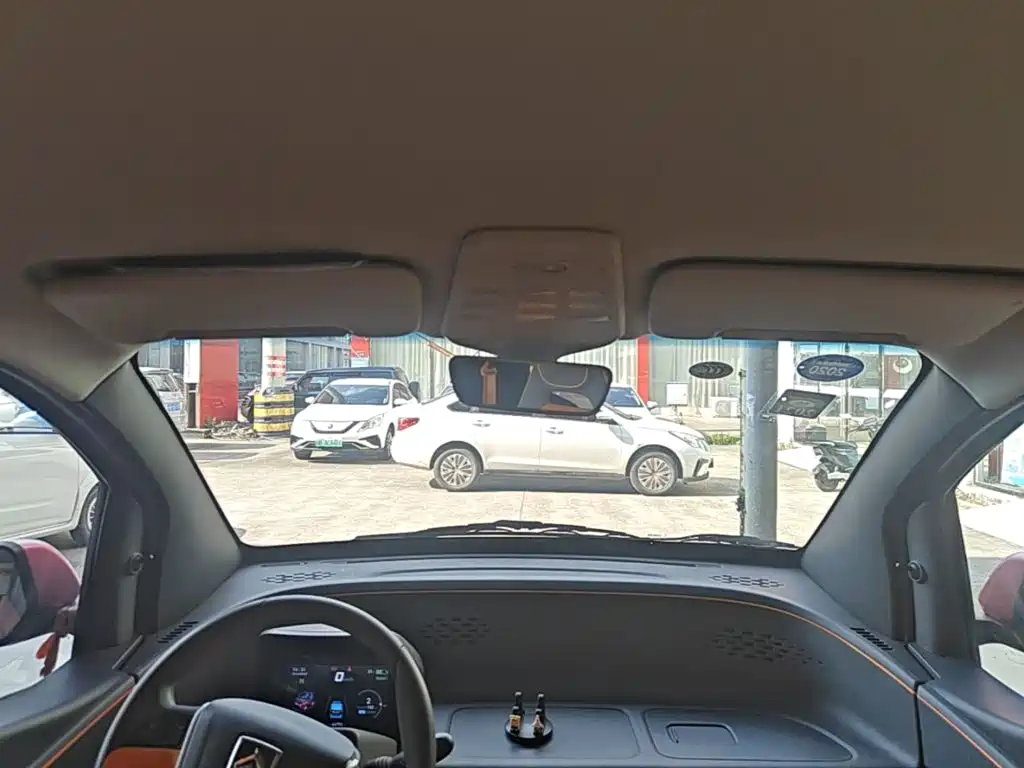Baojun E100 2019 2019 250KM Smart Edition