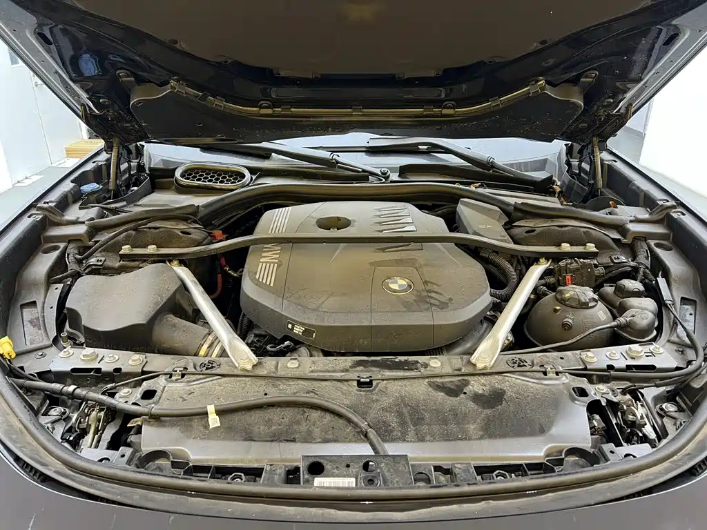 BMW 7 Series 2025 2023 Model 740Li Leading M Sport Package