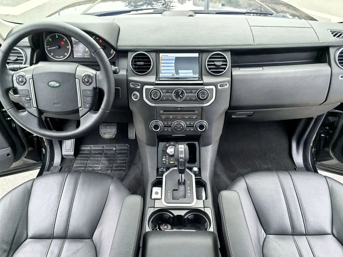 Land Rover Discovery 2011 3.0 SDV6 HSE Diesel фото 7