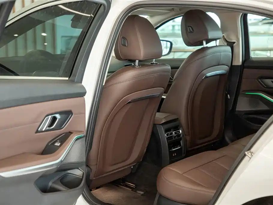 BMW i3 2022 2022 eDrive 35 L