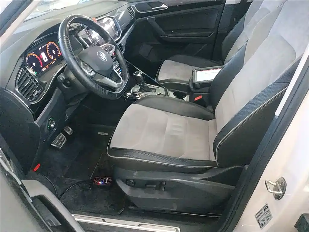 Volkswagen Tayron X 2020 330TSI 2WD Premium Smart Edition фото 15
