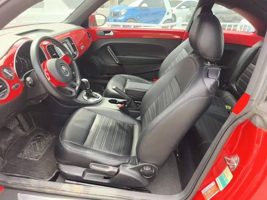 Volkswagen Beetle 2014 1.2TSI Fashion Edition фото 15