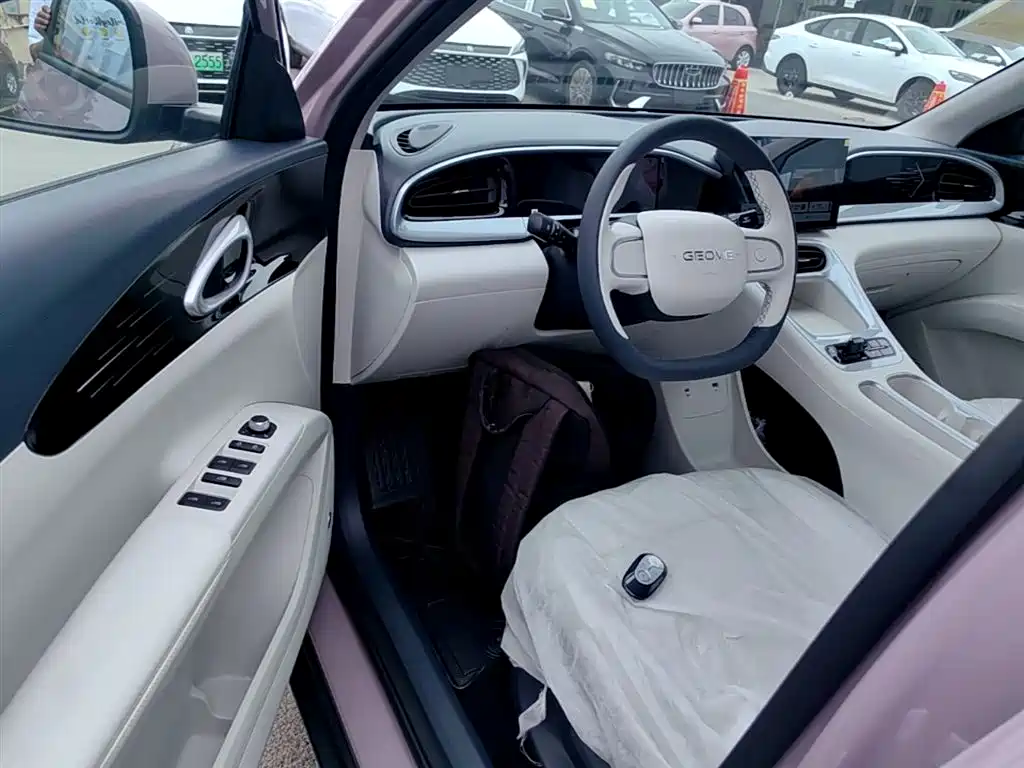 Geely Galaxy Starry Wish 2026 Edition 310km Youth Version фото 16