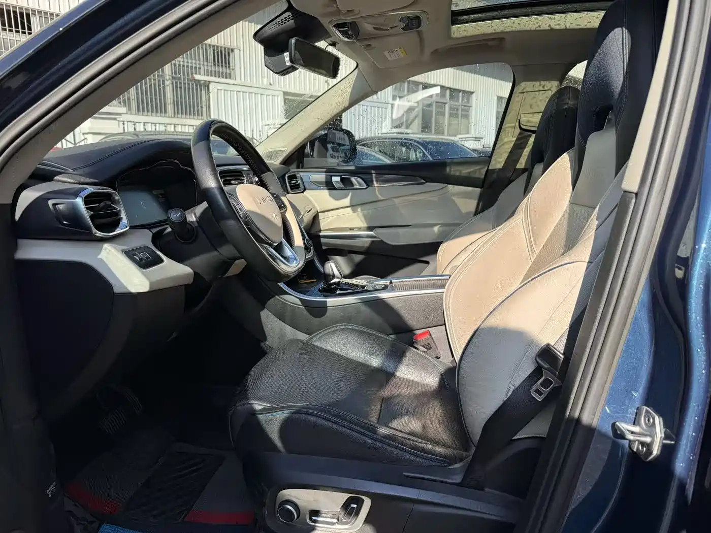 Lynk & Co 01 2019 2.0T 2WD Shine Pro Version China VI фото 13