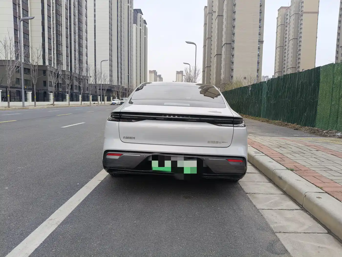 GEELY GALAXY GALAXY SPARKLE 8