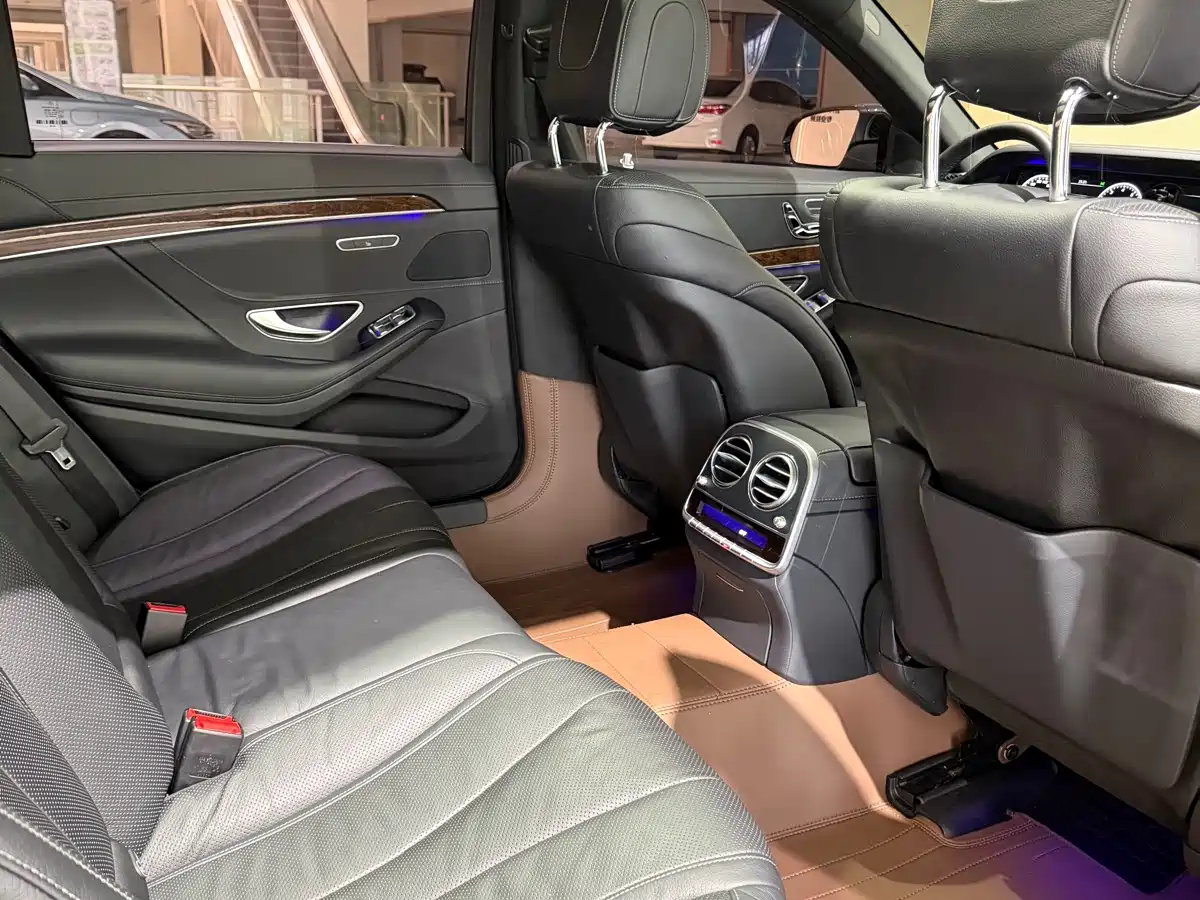 Mercedes-Benz S-Class 2016 S 320 L Business Edition фото 7
