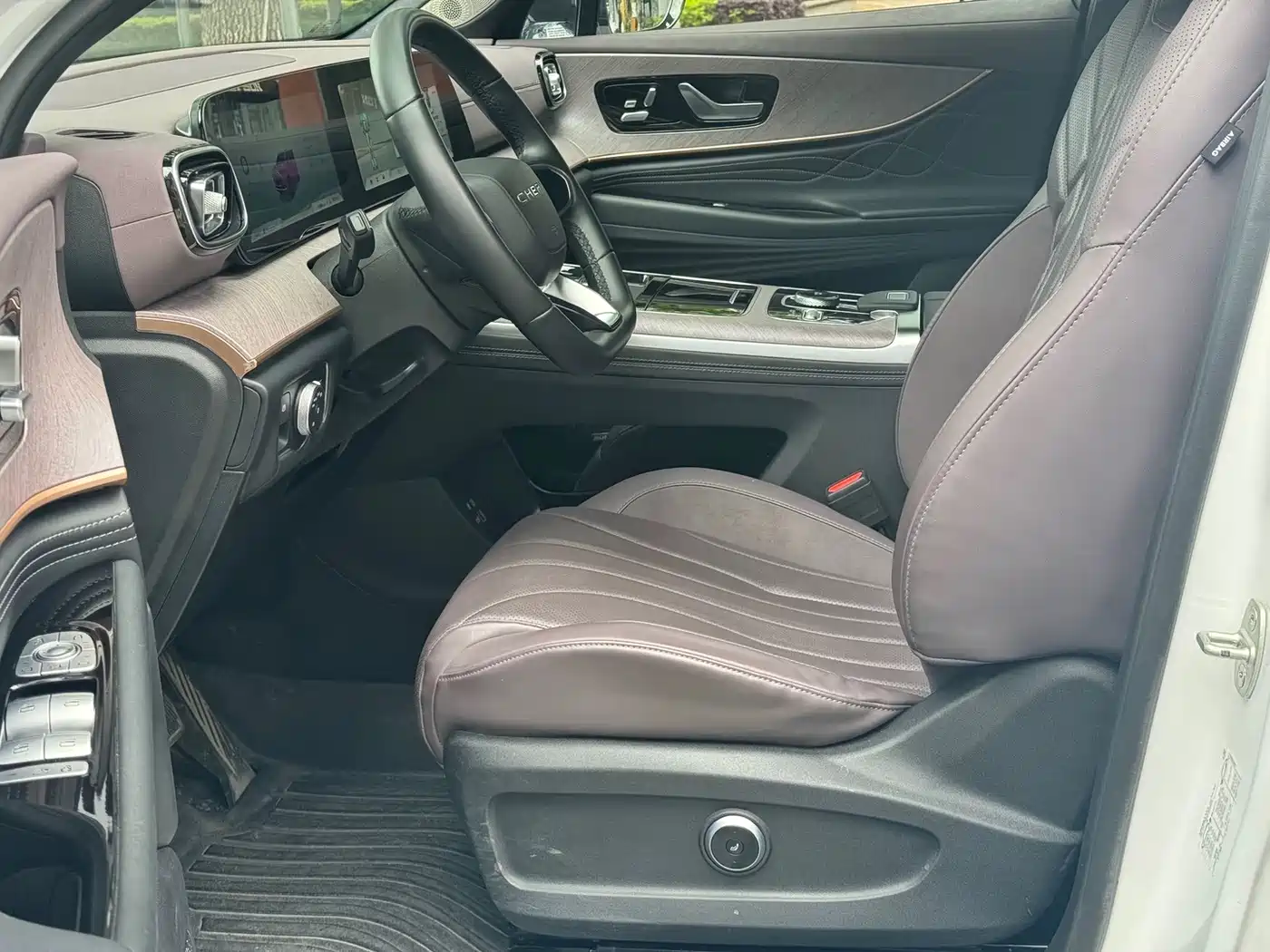 Фото 7 - Chery Tiggo 9