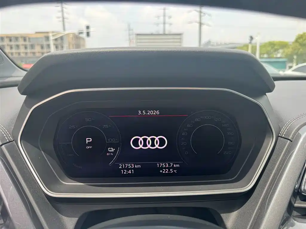 Audi Q4 e-tron 2024 40 e-tron Creation Edition фото 3