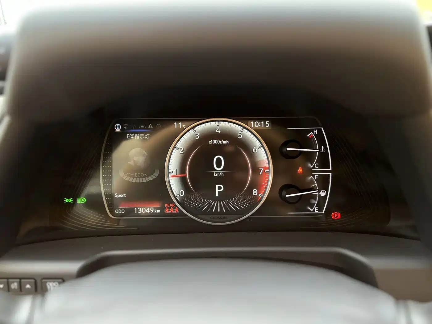 Lexus ES 2025 200 Ultimate Edition фото 12