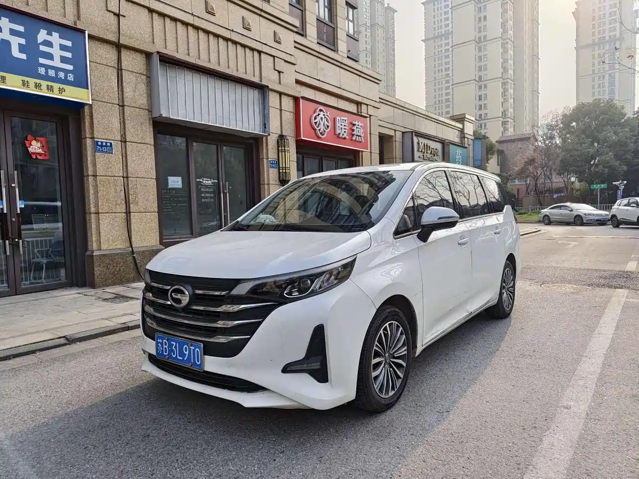 GAC Trumpchi Trumpchi M6 2019 270T Automatic Premium Edition (7-Seater) China V
