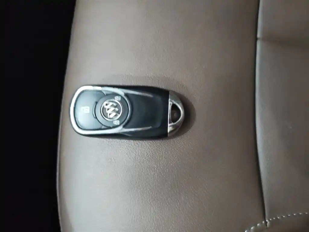 Buick GL6 2019 18T 6-seat Connected Luxury China VI фото 9