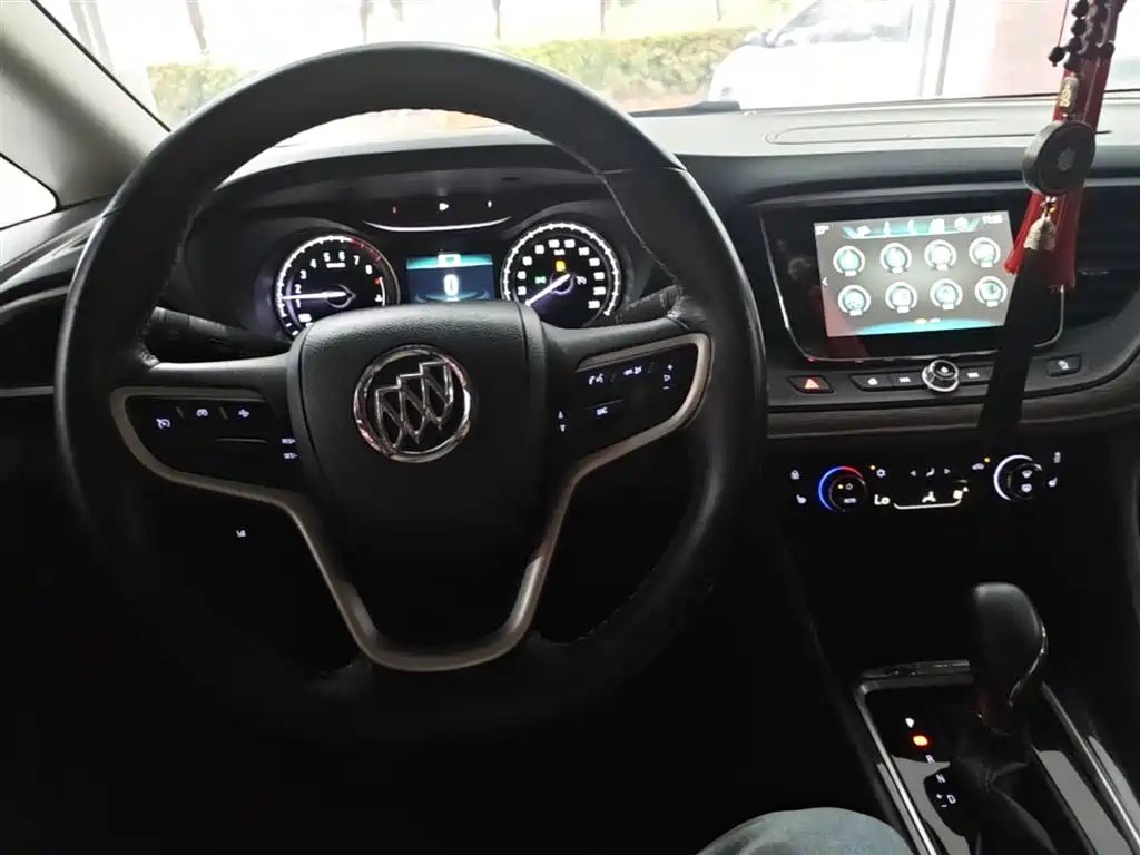 Buick GL6 2019 18T 6-seat Connected Luxury China VI фото 10