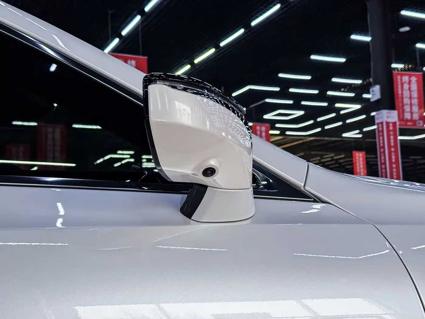 Lexus ES 2021 200 Excellence Edition фото 5