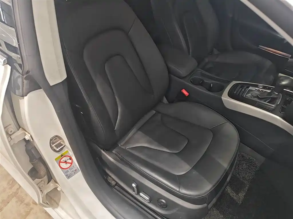 Audi A5 (Import) 2016 Facelift Sportback 45 TFSI Comfort фото 25