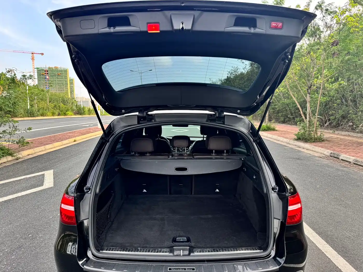 Mercedes-Benz GLC 2018 GLC 300 4MATIC Dynamic фото 12