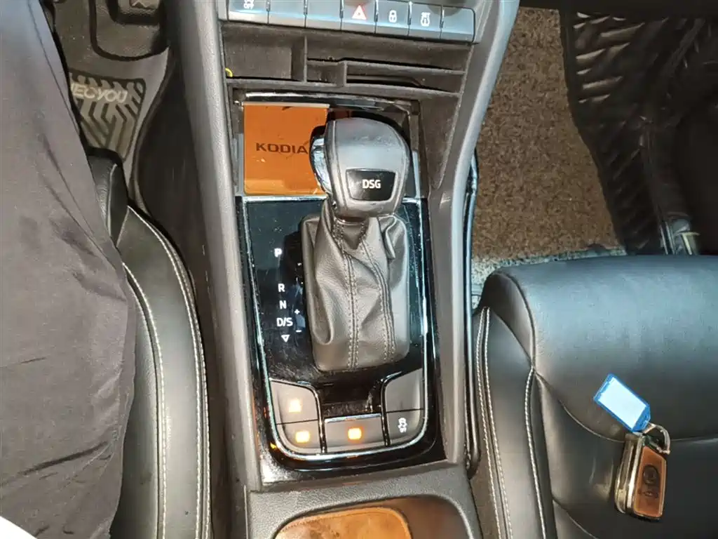 Škoda Kodiaq 2017 TSI330 7-seater 2WD Luxury Edition фото 14