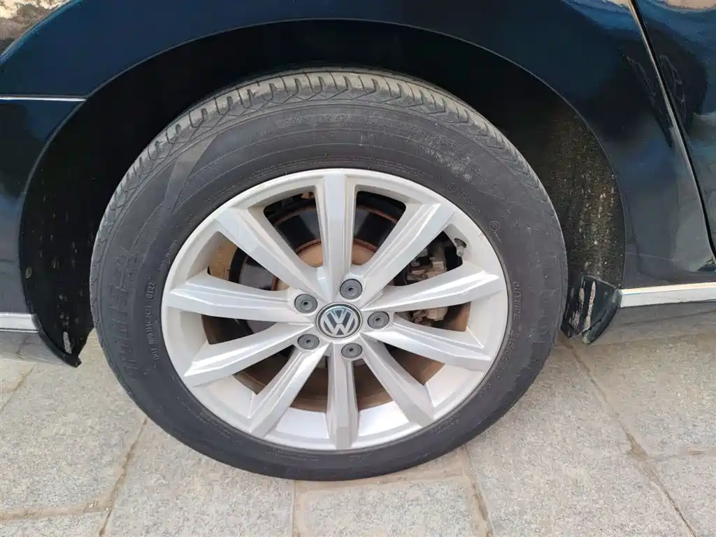 Volkswagen Magotan 2018 330TSI DSG Leading фото 26