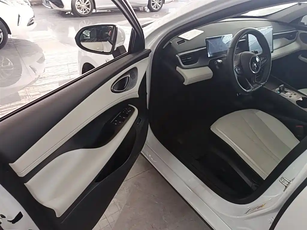 BYD Hai Bao 05 DM-i 2025 DM-i Smart Driving Edition 120KM Flagship фото 16