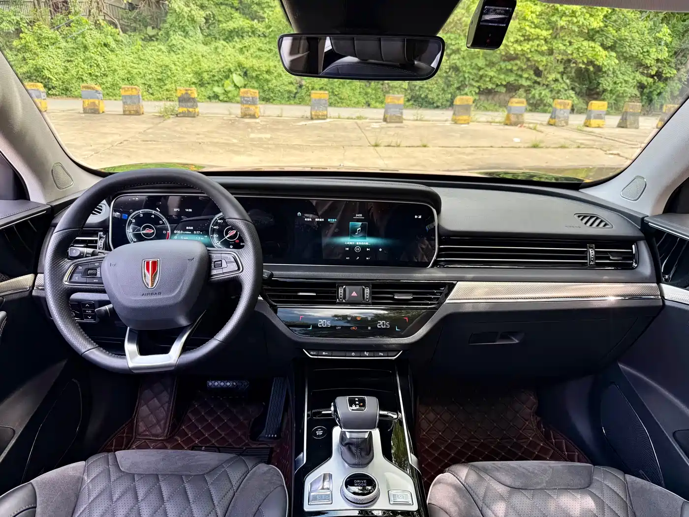 Hongqi HS5 2019 2.0T Smart Connect Enjoy Edition фото 16