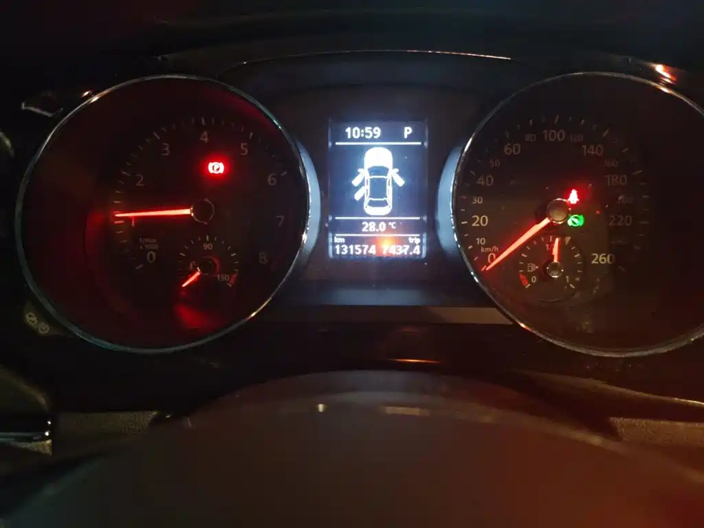 Photo 5 - Volkswagen Sagitar