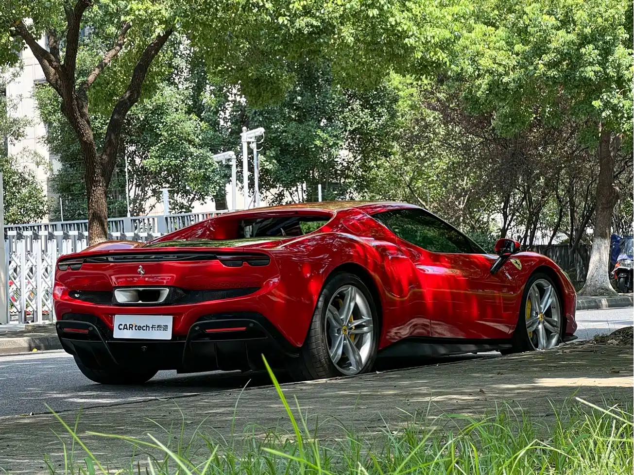 Ferrari 296 2024 2021 3.0T V6 GTB