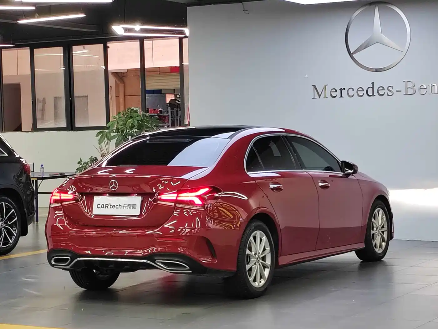 Mercedes-Benz A-Class 2020 A 200 L Sport Sedan фото 7