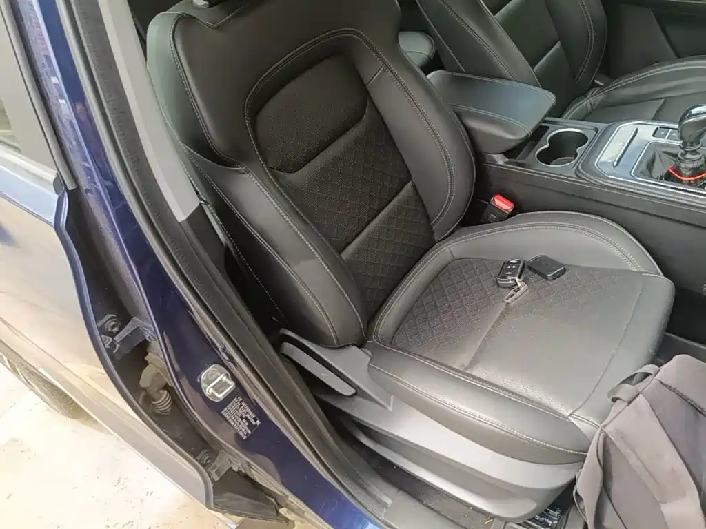 Фото 25 - Chery Tiggo 8