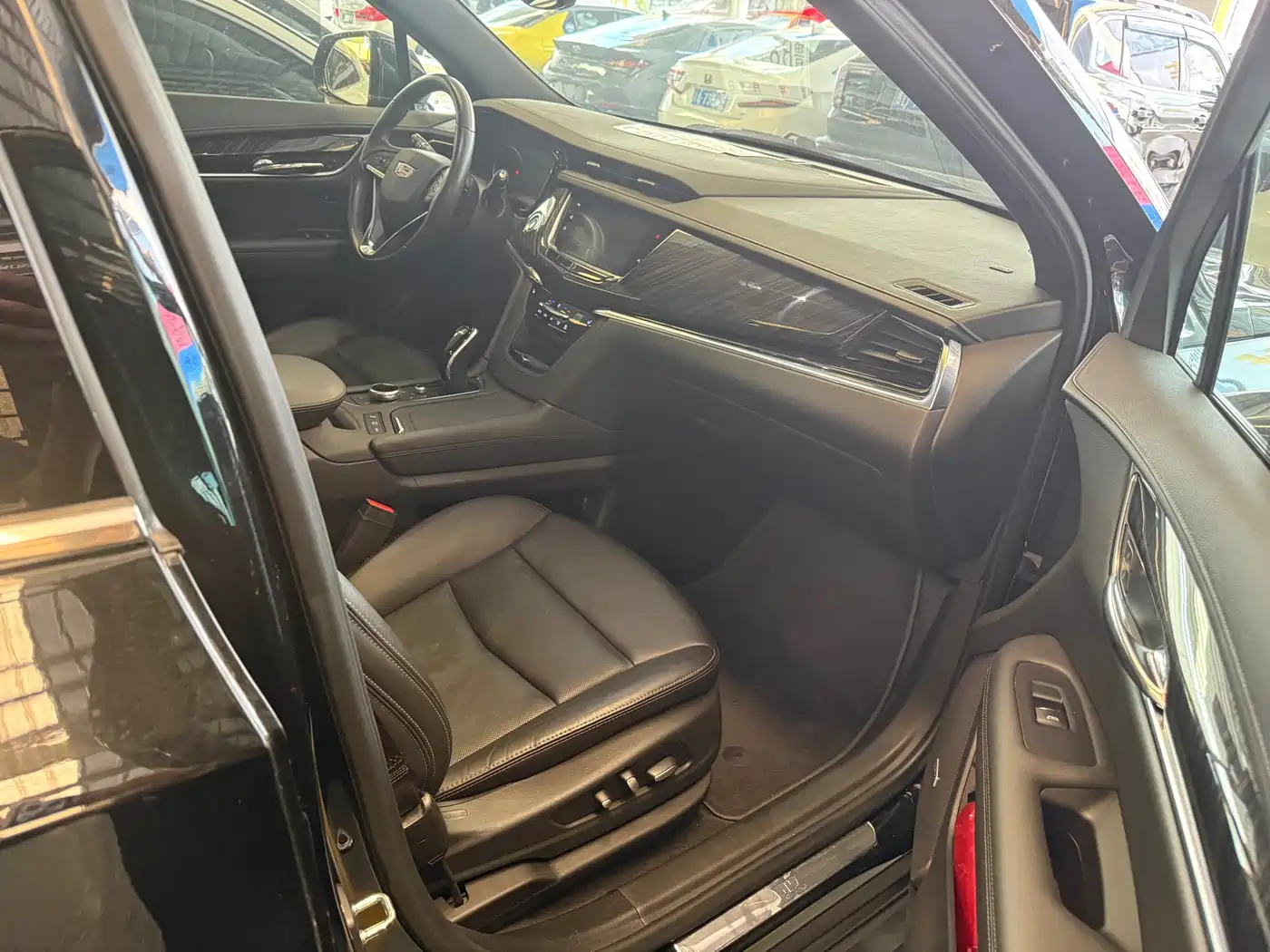 Cadillac XT6 2020 28T 6-Seater 4WD Luxury Model фото 19
