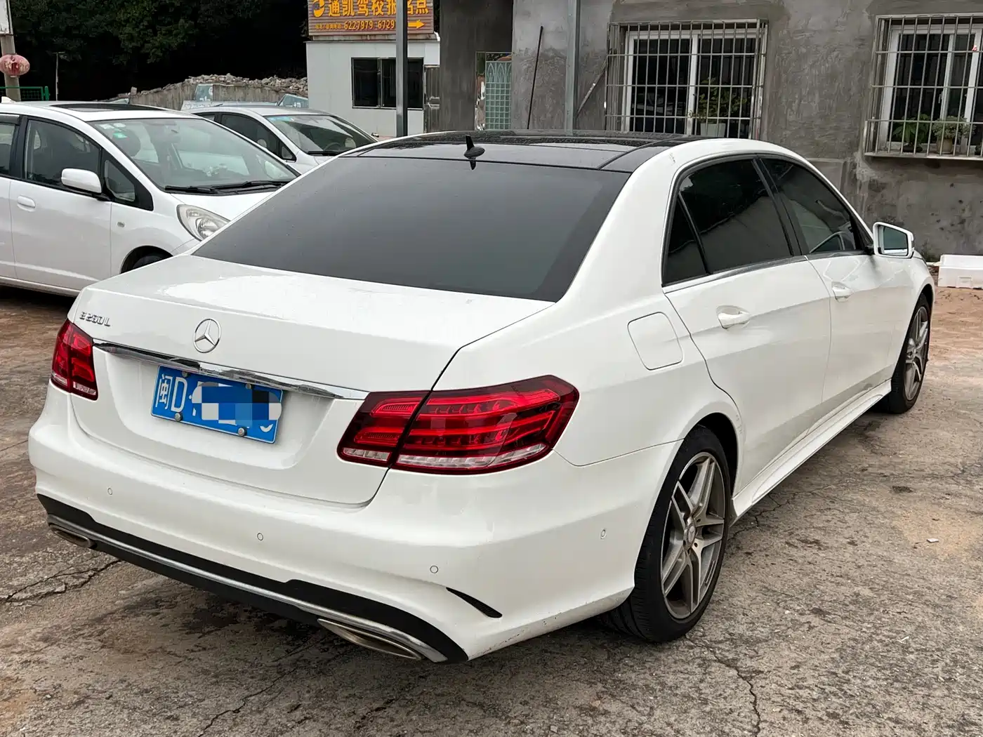 Mercedes-Benz E-Class 2015 Facelift E 260 L Luxury фото 4