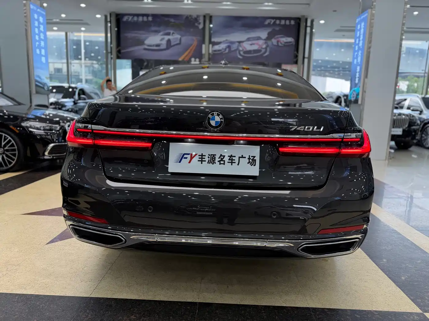 BMW 7 Series, миниатюра 28